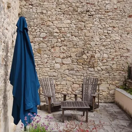 Maison De Village Renovee *