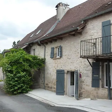 Maison De Village Renovee