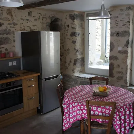 Vakantiehuis Maison De Village Renovee *